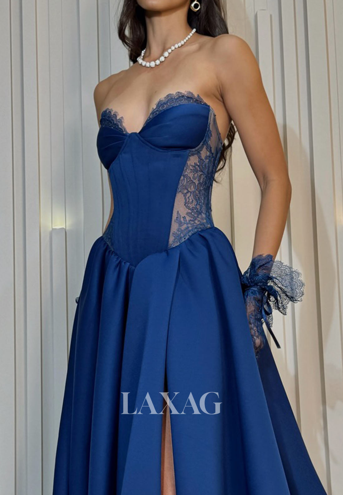 Sweetheart Pleated Satin&Lace A-Line Prom Dress Off-Shoulder Sleeveless High Slit Party Gowns