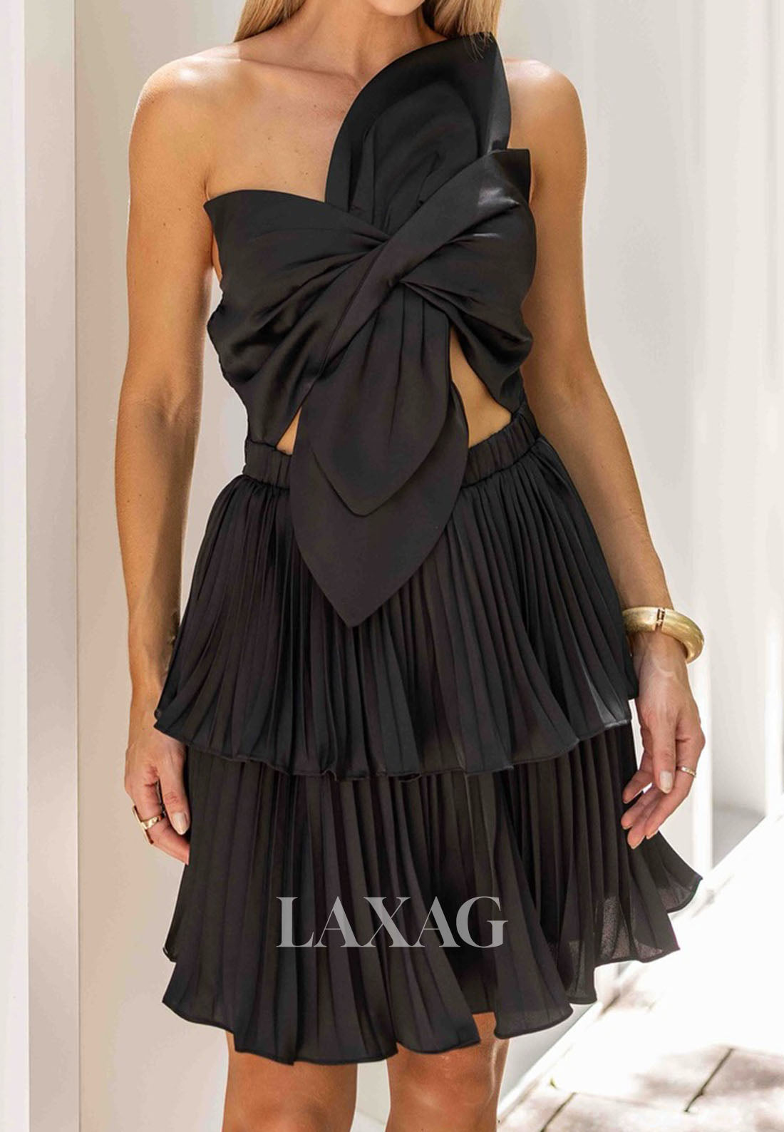 Sweetheart Off-Shoulder Sleeveless Chiffon Pleated Tiered A-Line Party Homecoming Dress