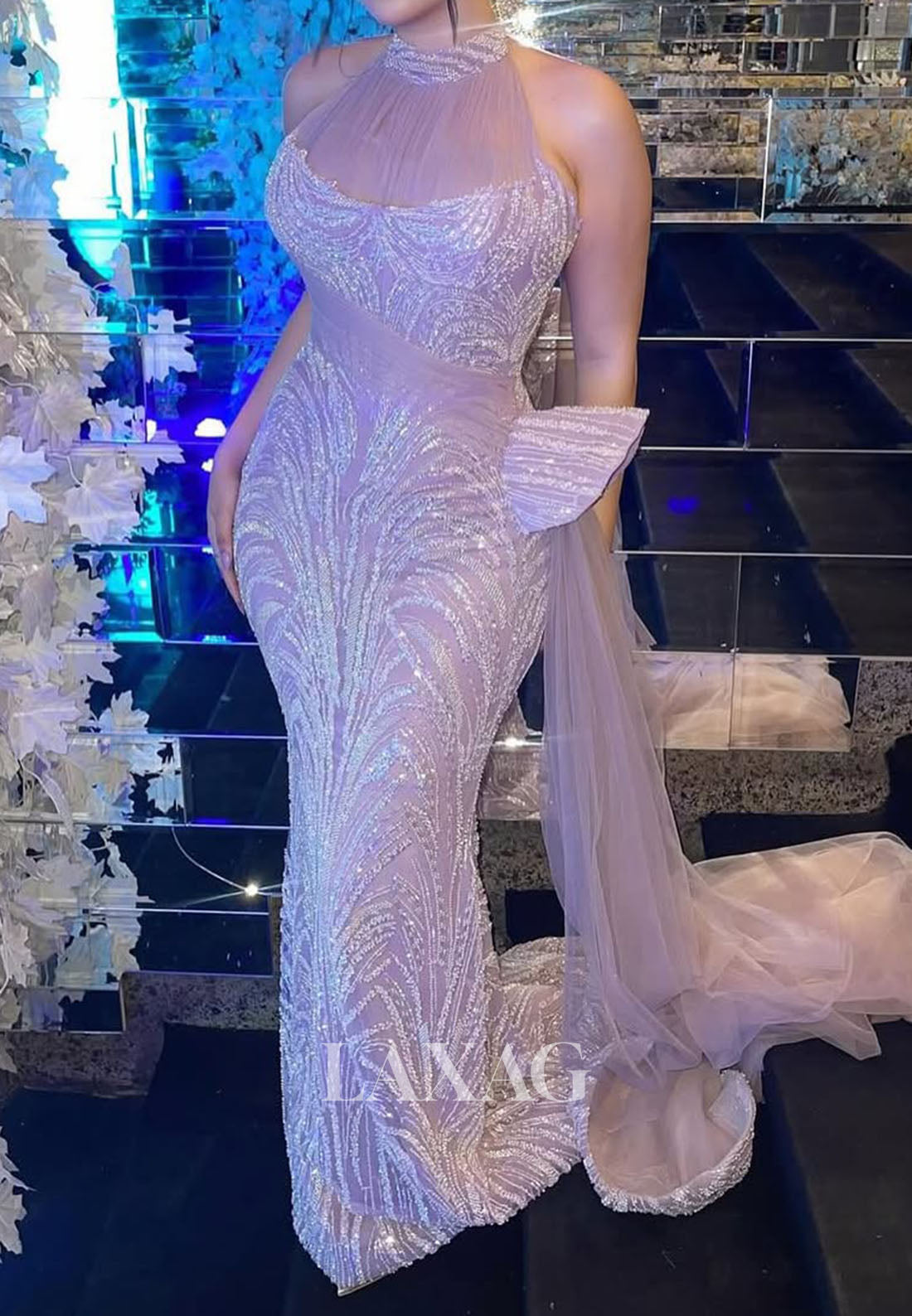 Halter-Neck Fully Sequined Mermaid Evening Dress Sleeveless Pleated Tulle Formal Gowns