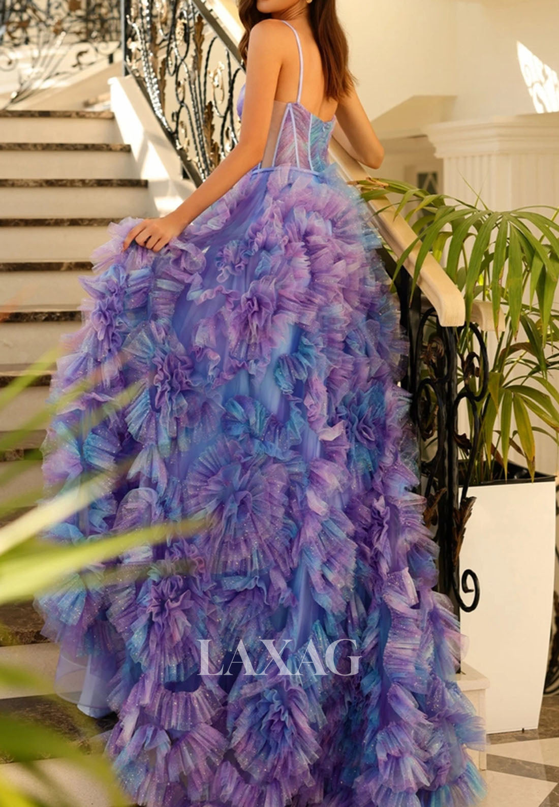 Sweetheart Spaghetti Straps Sleeveless Party Gowns Ombr Tulle Pleated Tiered A-Line Prom Dress