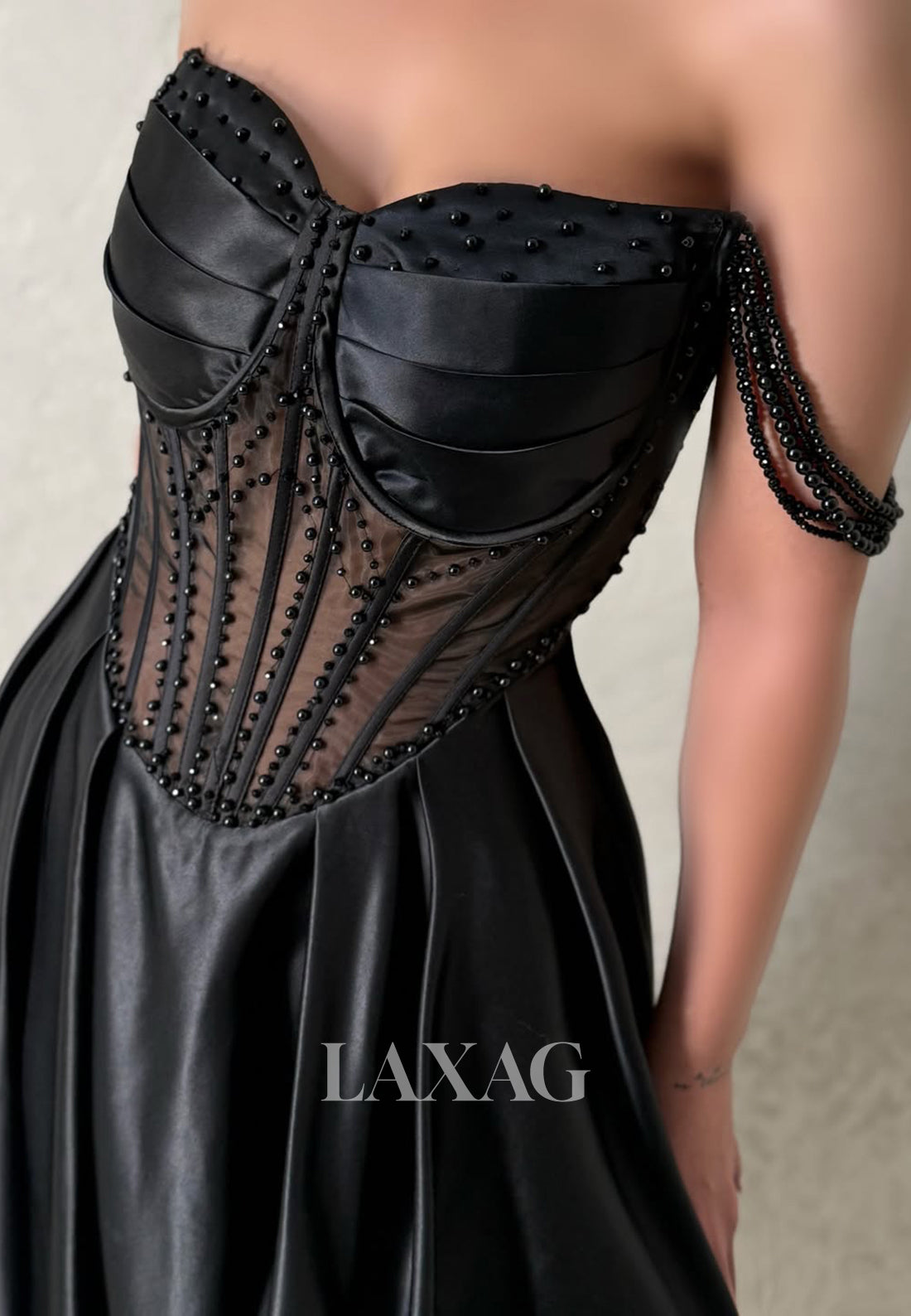 Sweetheart Sleeveless Slit A-Line Prom Dress Off-Shoulder Pearls Satin Pleated Formal Gowns