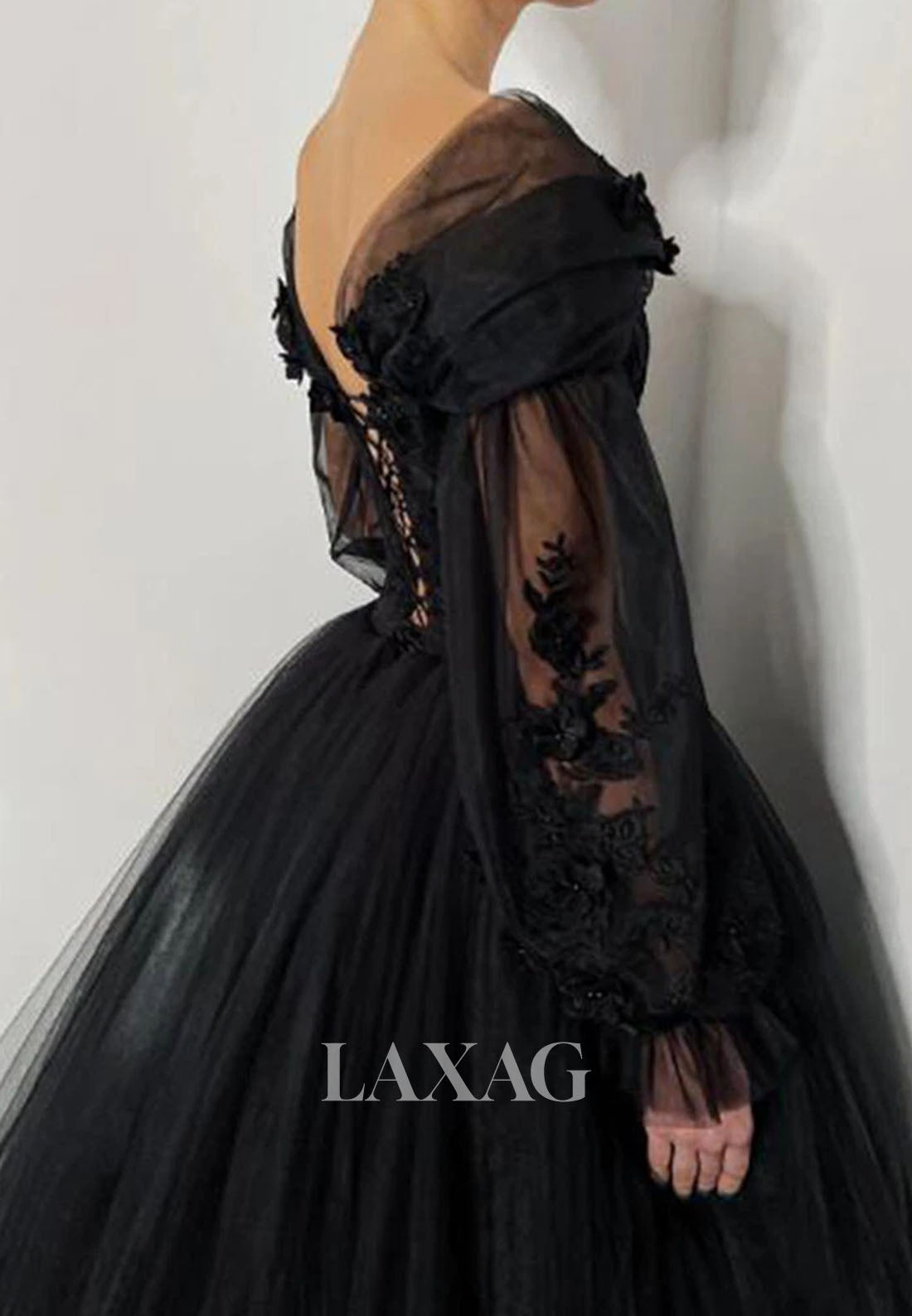 Off-Shoulder Applique Pleated Tulle Formal Gowns V-Neck Long-Sleeves A-Line Wedding Dress