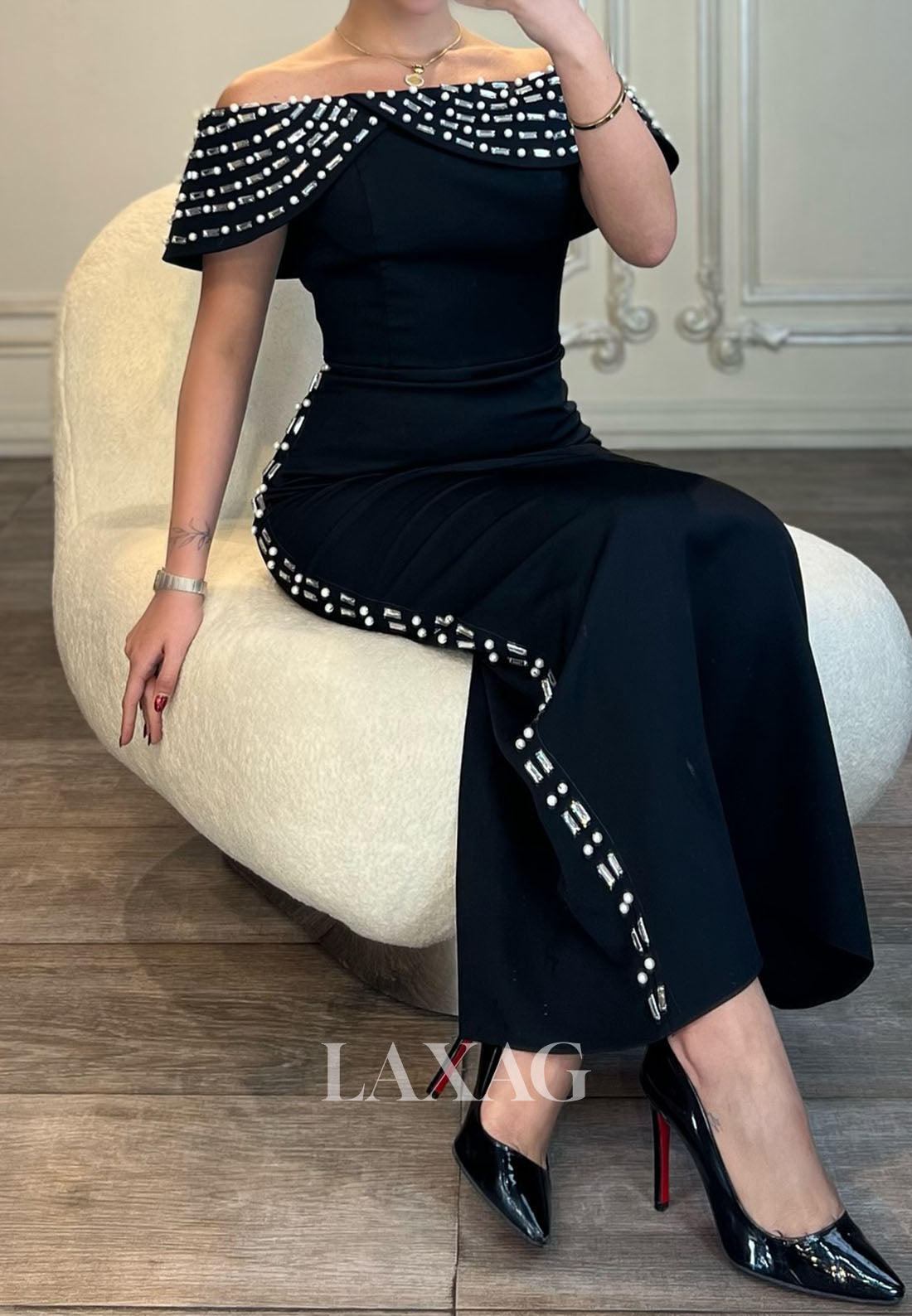 Bateau-Neck Sleeveless Satin Mermaid Evening Dress Off-Shoulder Ankle-Length Rhinestone Formal Gowns