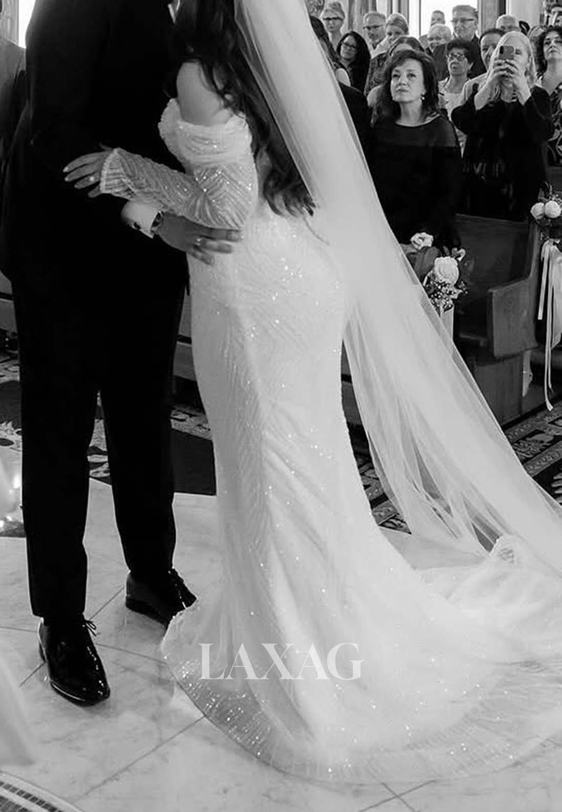 Sweetheart Long-Sleeves Mermaid Wedding Dress Fully Sequined Sweep Train Formal Gowns