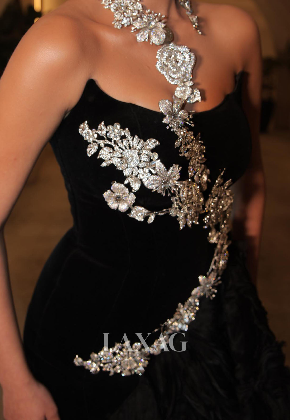 Scoop-Neck Sleeveless Beaded Floral Embellished Pleated Chiffon A-Line Prom Dress with Train