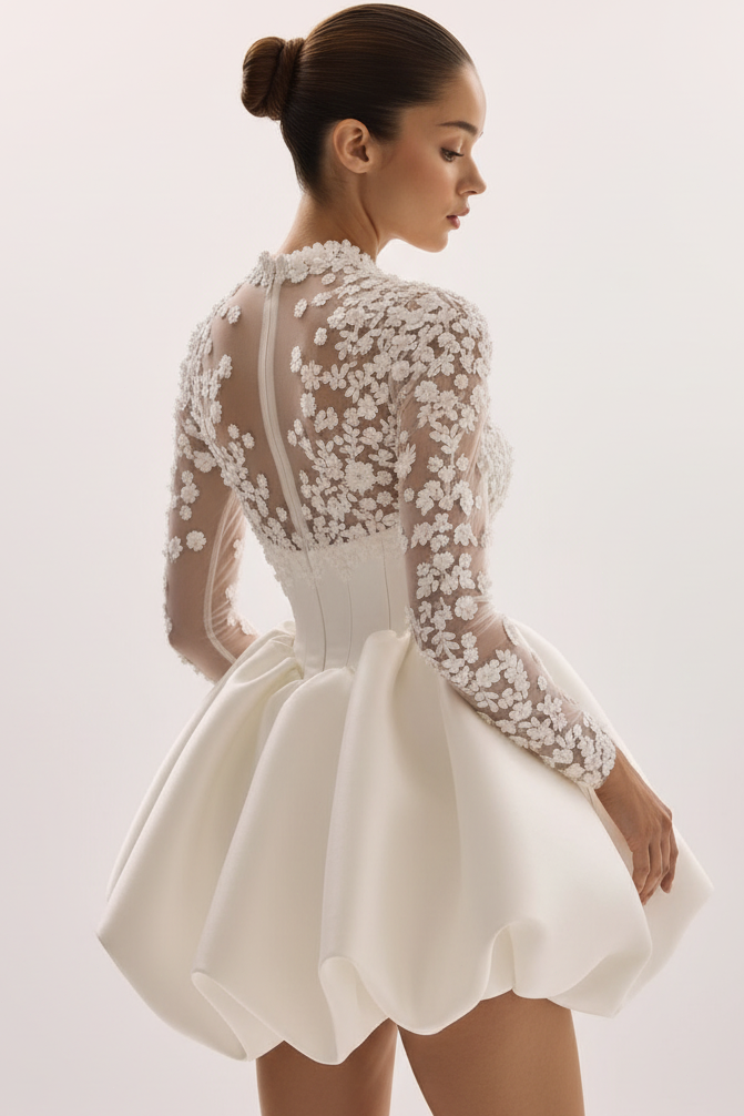 Scoop-Neck Long-Sleeves Floral Embellished Tulle&Satin Pleated Short A-Line Wedding Dress