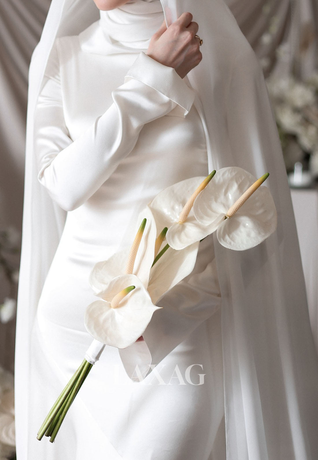 Simple High-Neck Long-Sleeves Satin Fitted Wedding Dress with Chiffon Long Veil