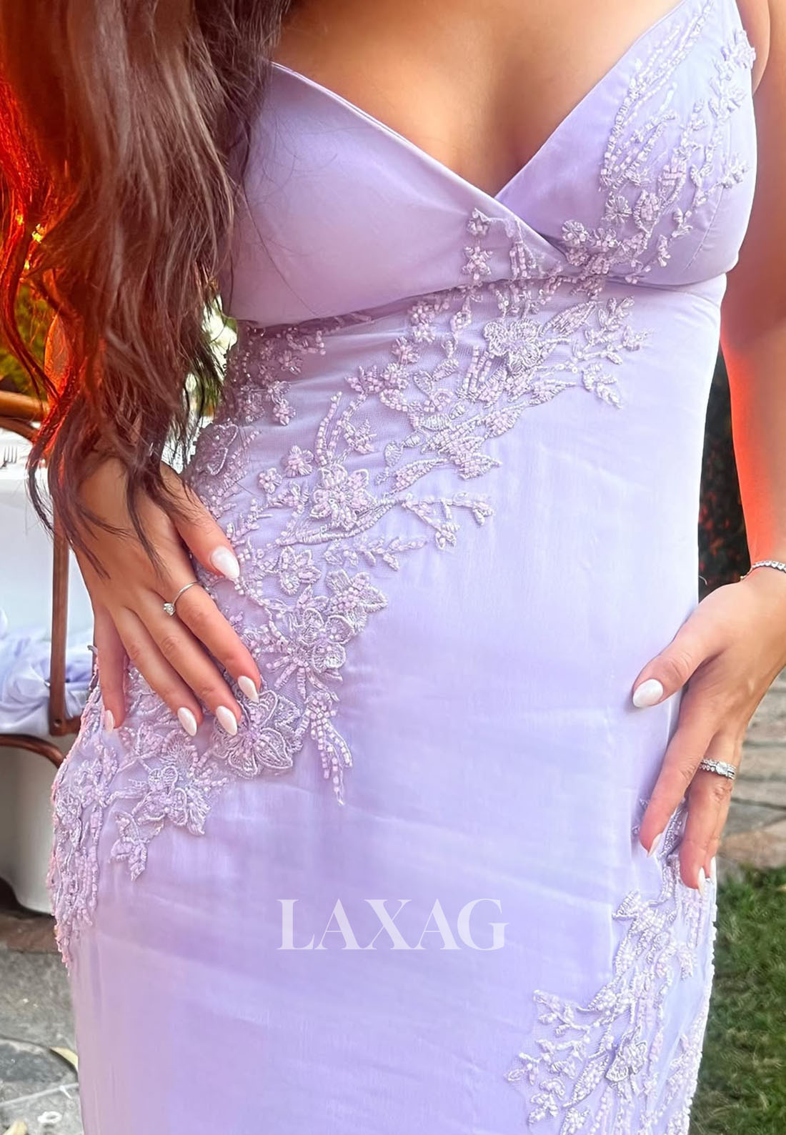 V-Neck Spaghetti Straps Sleeveless Beaded Applique Satin Floor-Length Mermaid Prom Dress