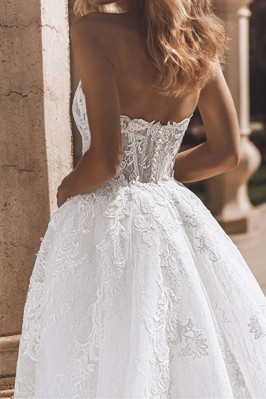 Sweetheart Off-Shoulder Sleeveless Applique Lace Pleated Mermaid Wedding Dress with Train
