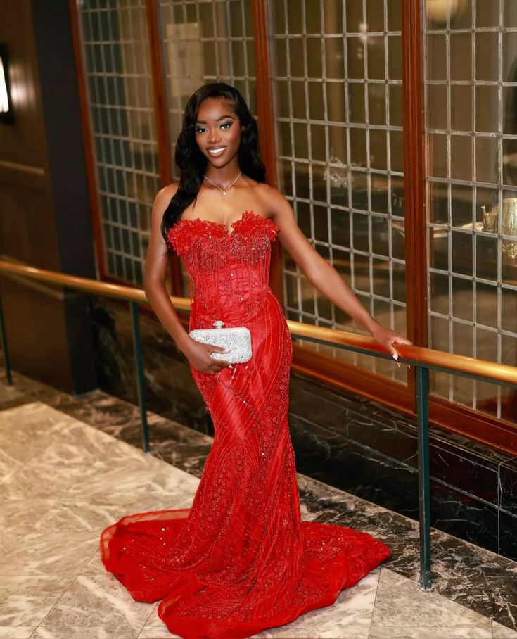 Sweetheart Sleeveless Fully Sequined Beaded Tulle Mermaid Prom Dress wirh Sweep Train