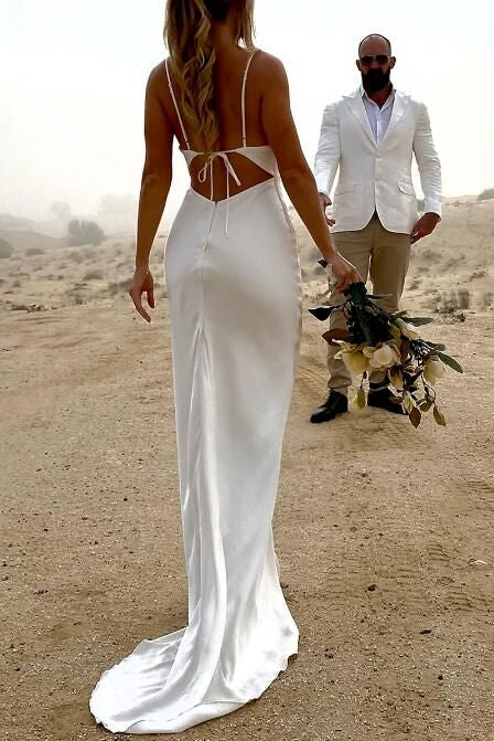 V-Neck Spaghetti Straps Sleeveless Satin Pleated Floor-Length Mermaid Wedding Dress