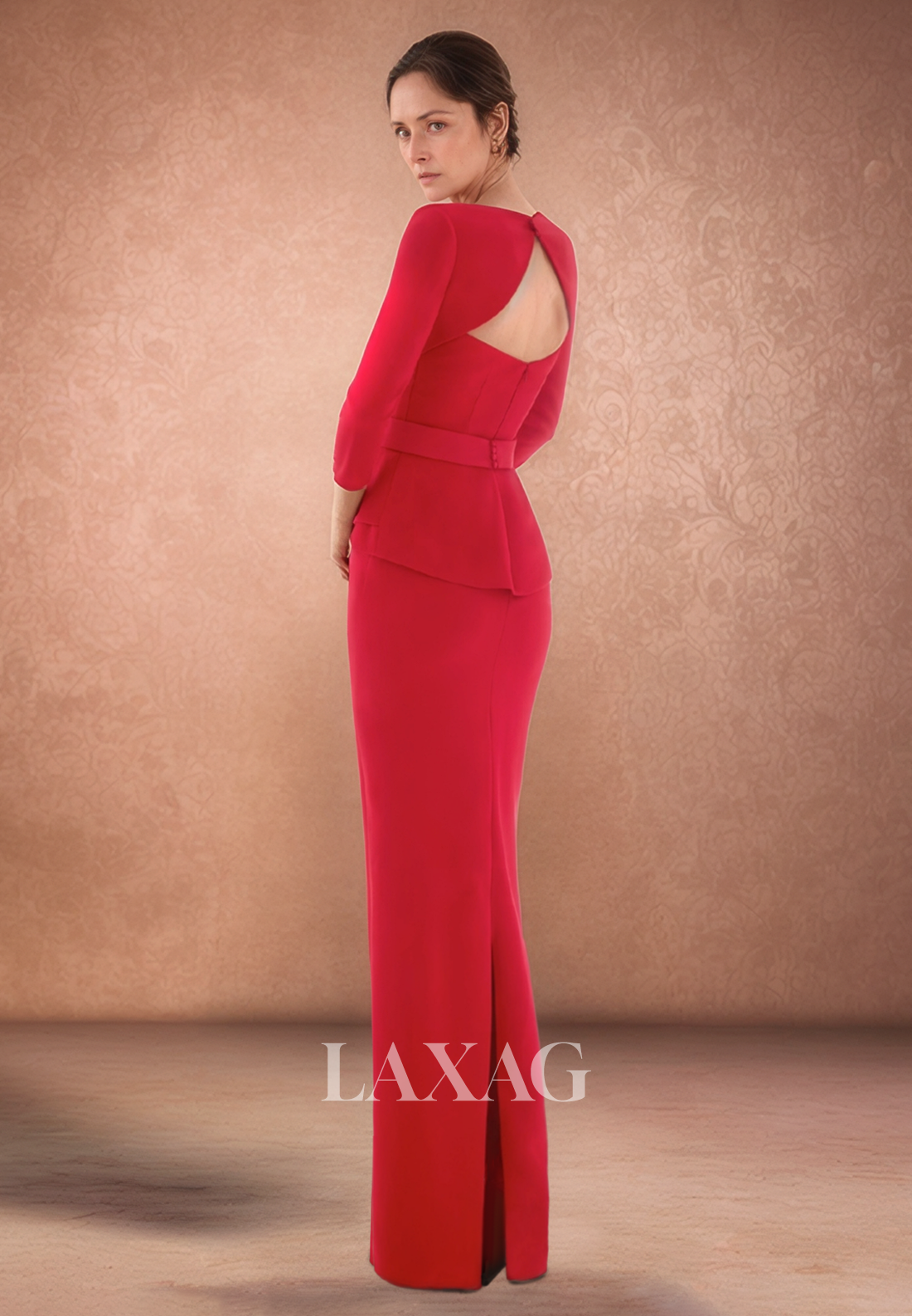 Long-Sleeves Scoop-Neck Mermaid Mother of the Bride Dress Floor-Length Satin Cocktail Gowns