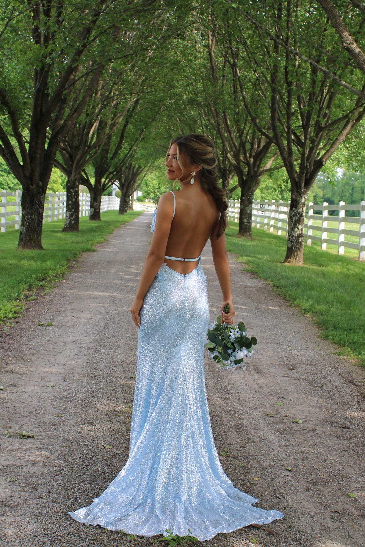 Deep V-Neck Spaghetti Straps Party Gowns 3D-Flowers Applique Sequined Mermaid Prom Dress