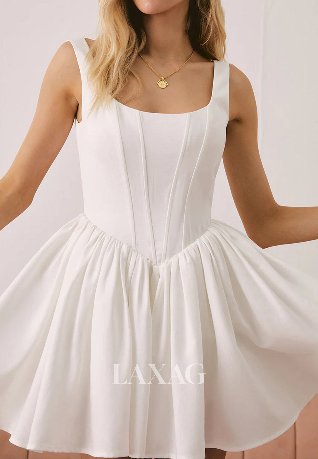 Scoop-Neck Off-Shoulder A-Line Wedding Dress Sleeveless Pleated Satin Short Boho Bride Gowns