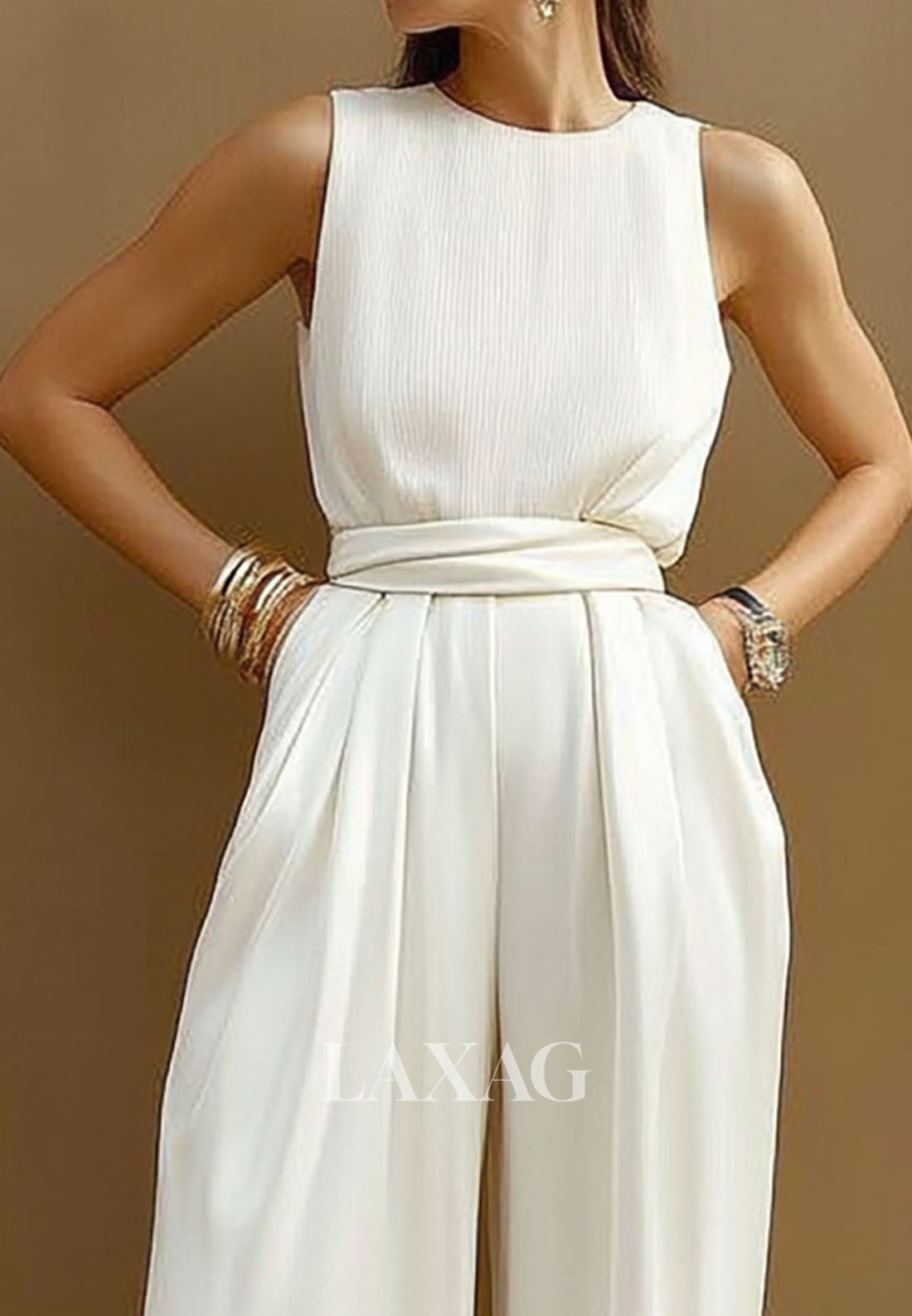 Scoop-Neck Off-Shoulder Sleeveless Pleated Satin Simple Jumpsuit