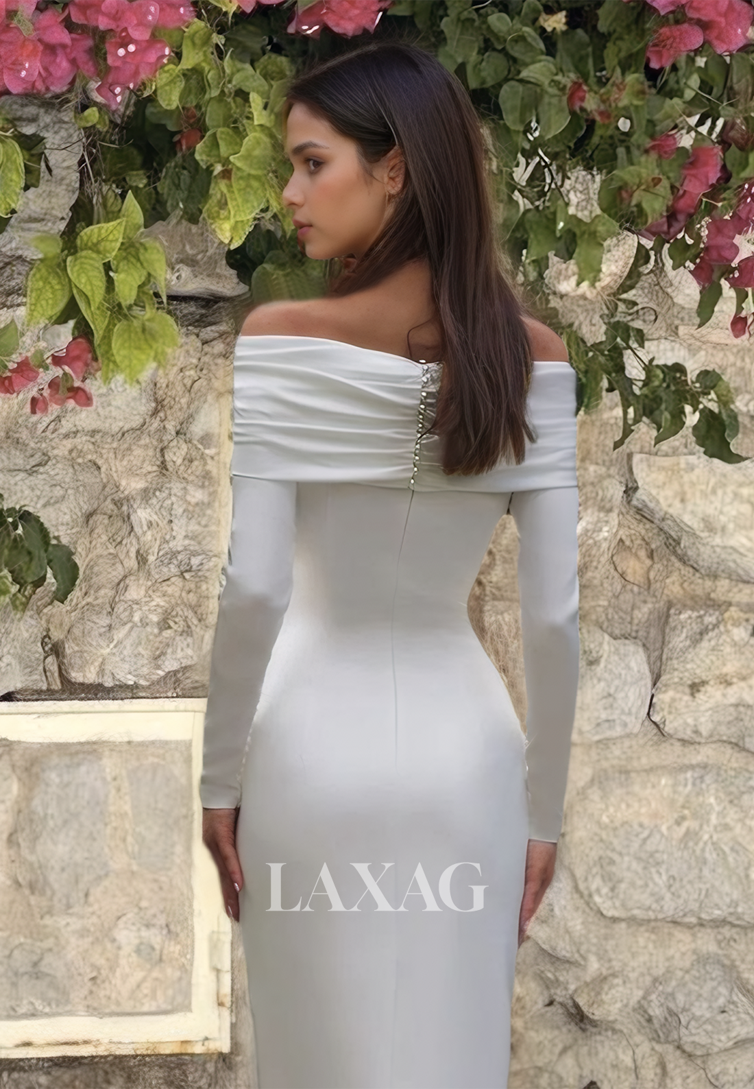 فستان زفاف شاطئي بنمط حورية البحر بأكمام طويلة وأكتاف مكشوفة، فستان زفاف بوهو بفتحة من الساتان المطوي