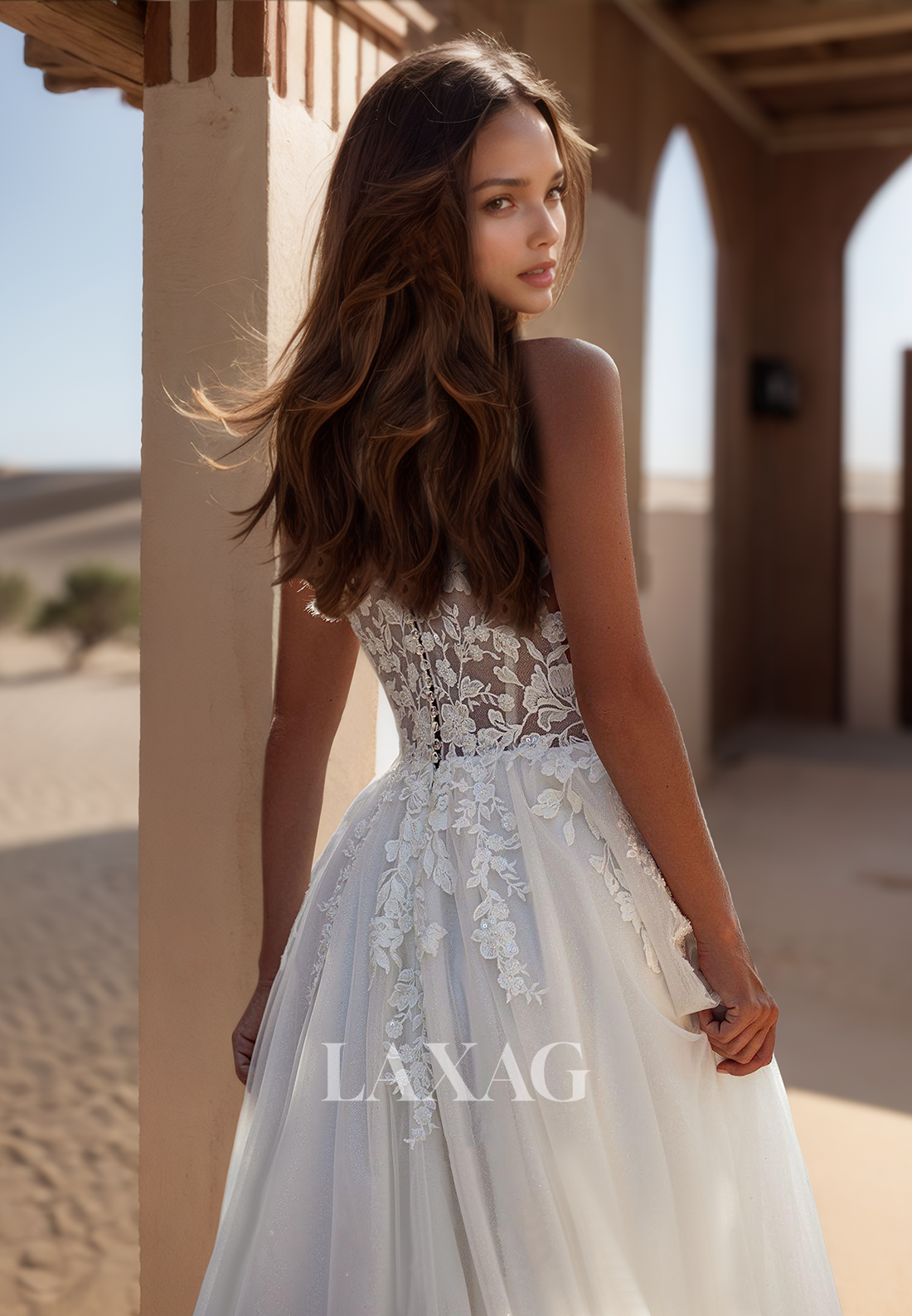 A-Line Deep V-Neck Sleeveless Tulle Bride Gowns Lace Applique Beaded Pleated Wedding Dress