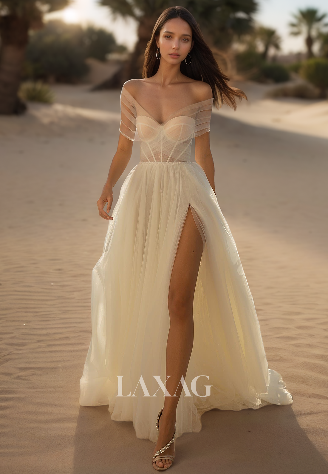 Sweetheart Off-Shoulder Sleeveless Bride Gowns Pleated Tulle A-Line Wedding  Dress with Train