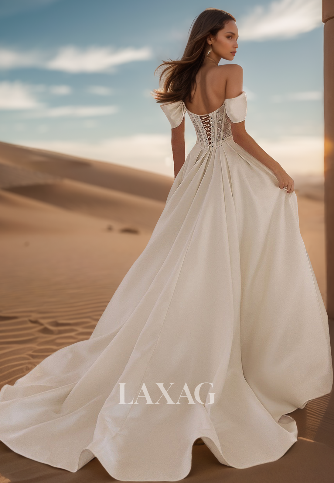 Sweetheart Off-Shoulder Sleeveless A-Line Wedding Dress Lace Applique Pleated Satin Bride Gowns