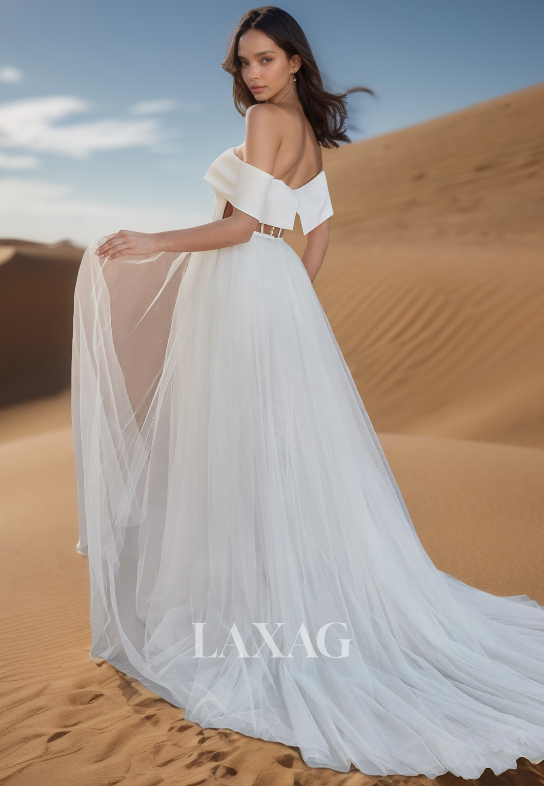 Tube Top Off-Shoulder Sleeveless Satin Bride Gowns Pleated Trousers Wedding Dress with Tulle Overskirt