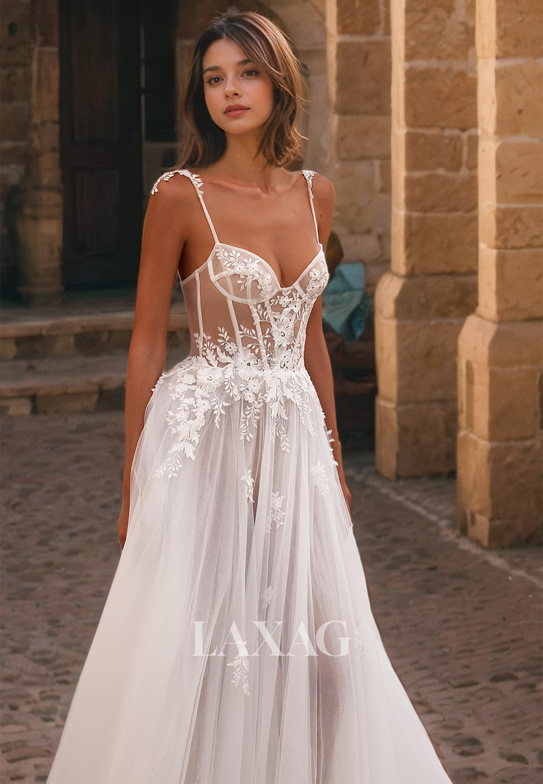 Sweetheart Sleeveless Applique Tulle Sheer A-Line Beach Wedding Dress
