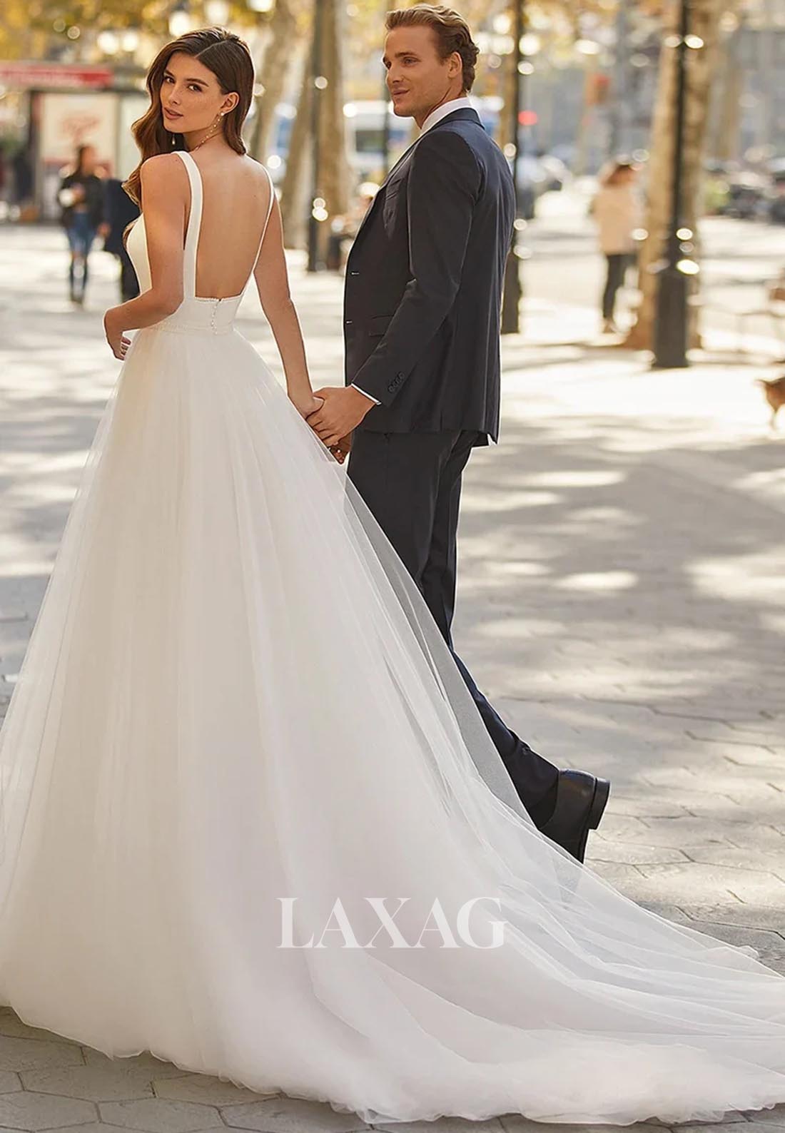 Square-Neck Straps Sleeveless A-Line Wedding Dress Pleated Tulle Sweep Train Bride Gowns