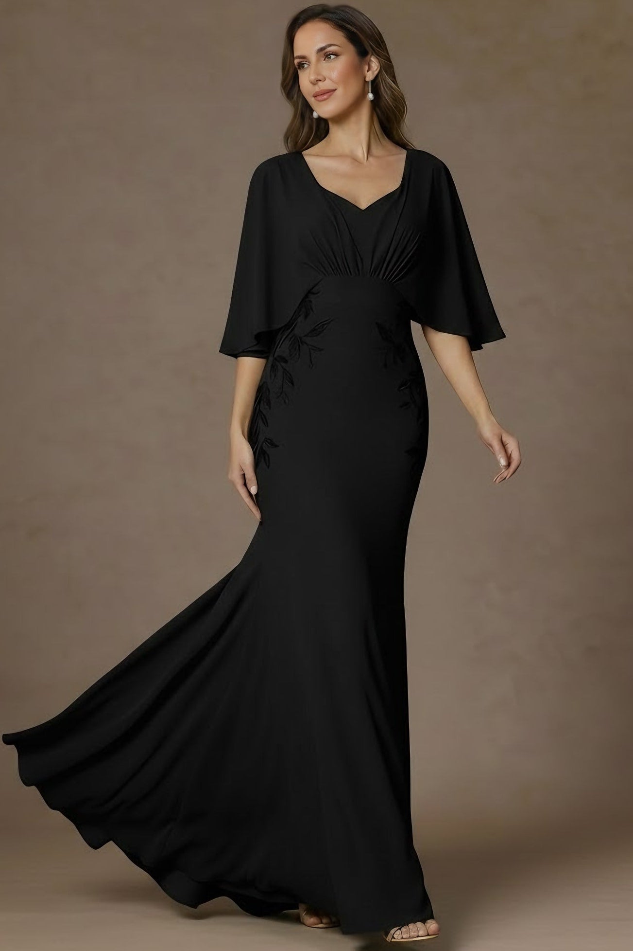 V-Neck Half-Sleeves Jacquard Chiffon Floor-Length Mermaid Mother of the Bride Dress
