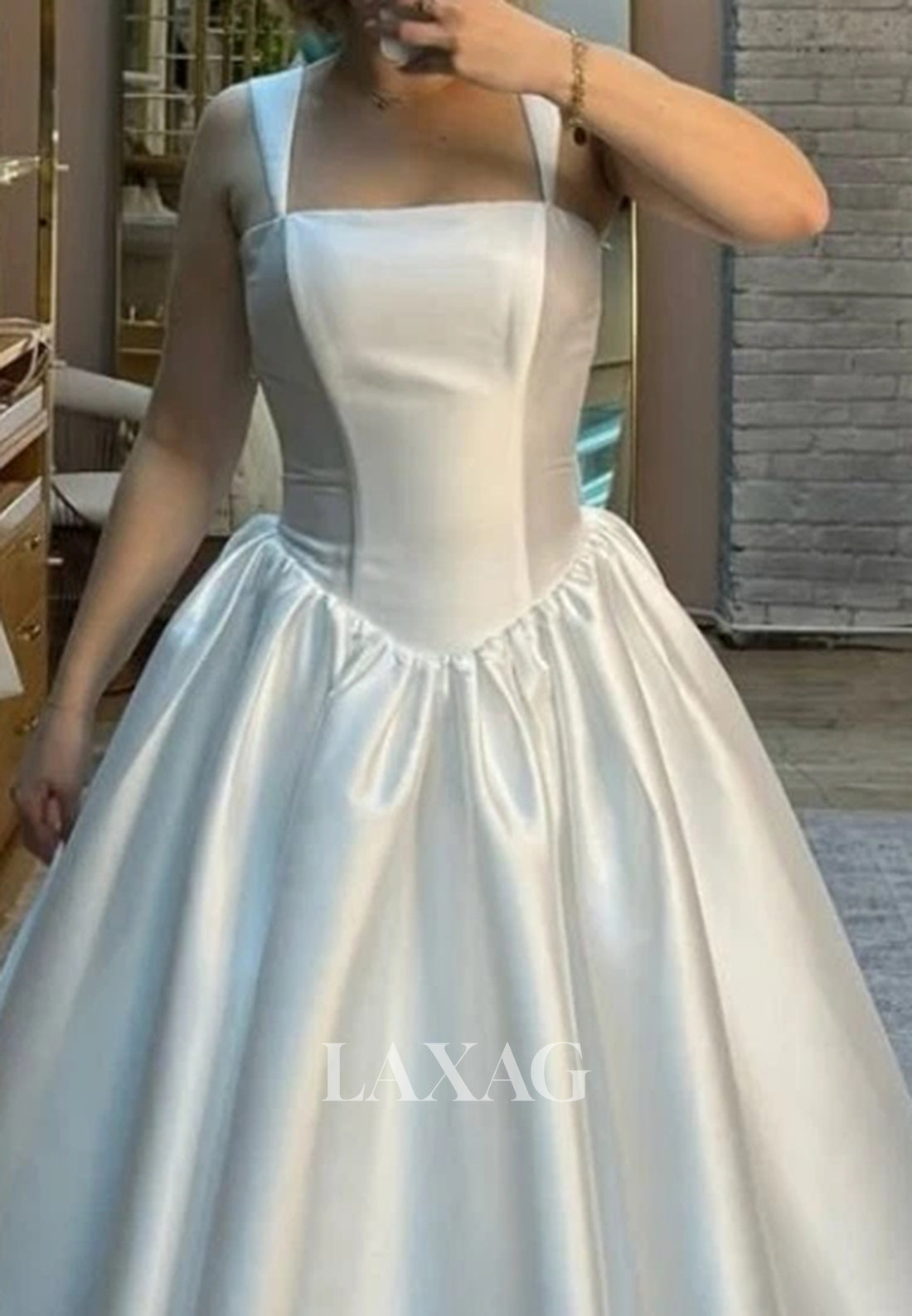 Tube Top Straps Sleeveless A-Line Wedding Dress Simple Pleated Satin Bride Gowns with Train