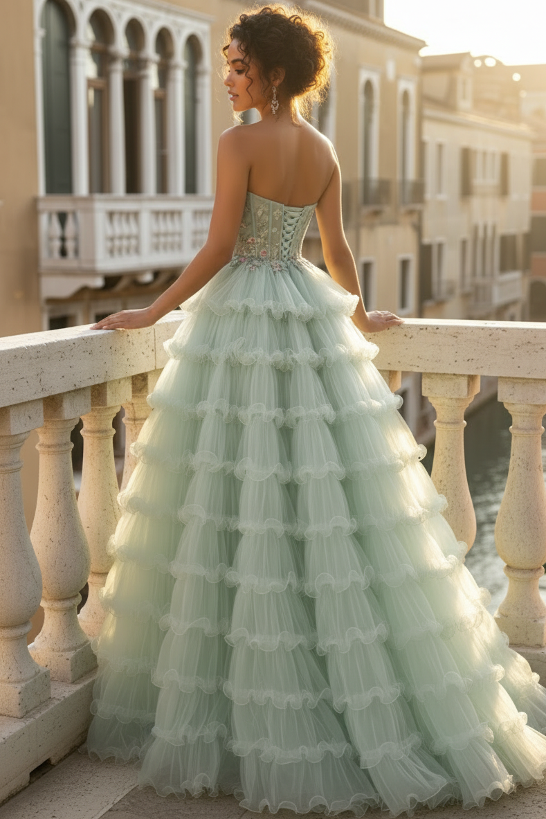 Sweetheart Sleeveless Sequined Applique Tulle Pleated Ruffled Tiered A-Line Prom Dress
