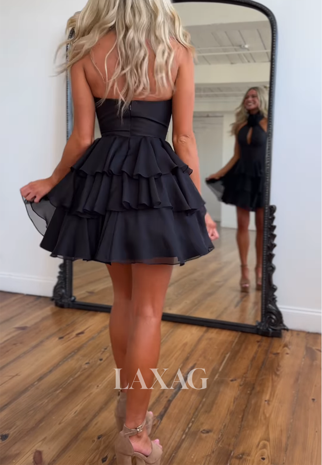 Halter-Neck Off-Shoulder Sleeveless Cutout Tiered Short A-Line Party Homecoming Dress