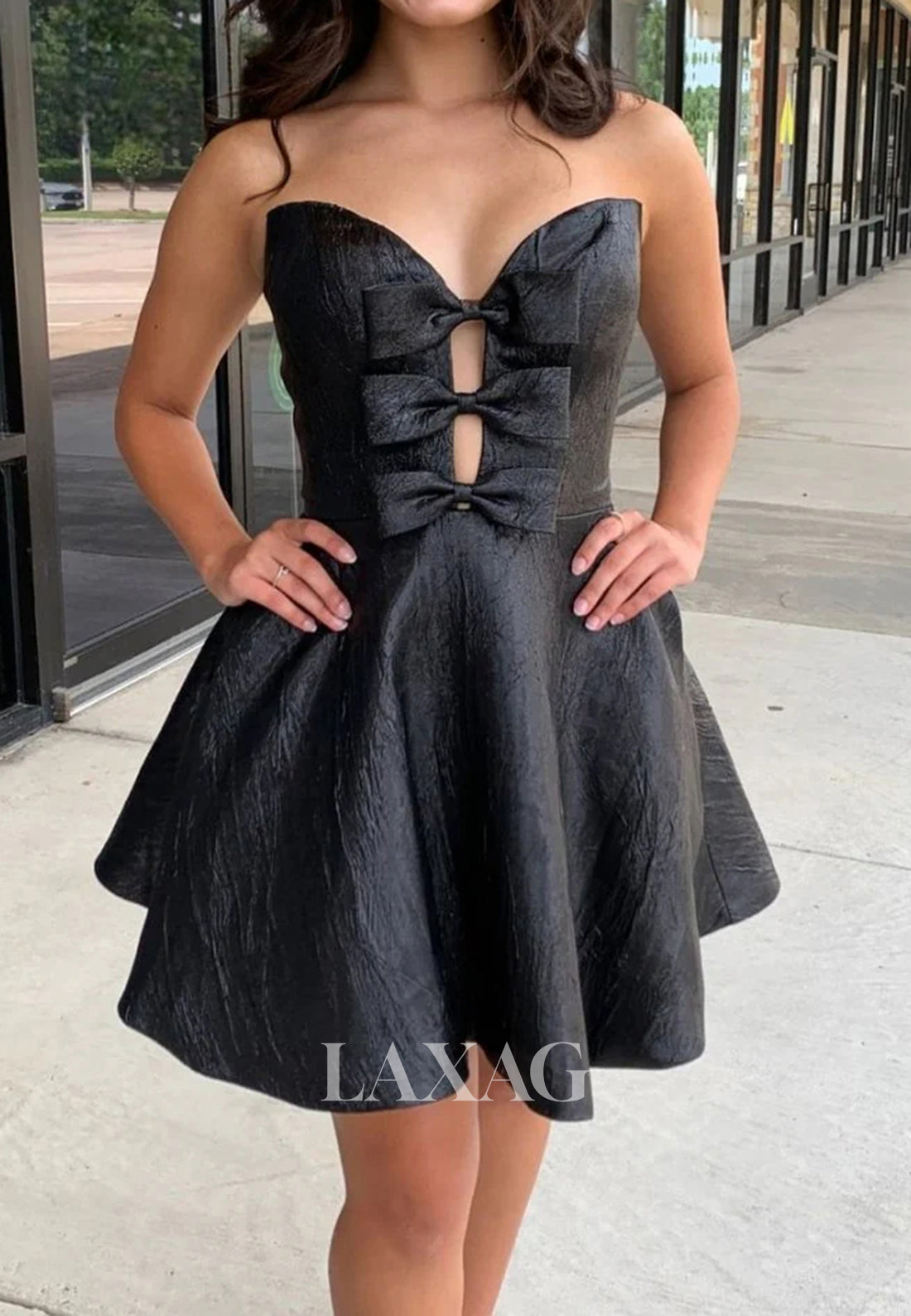 Off-Shoulder Sleeveless Plunging V-Neck Satin Short A-Line Party Homecoming Dress with Bows