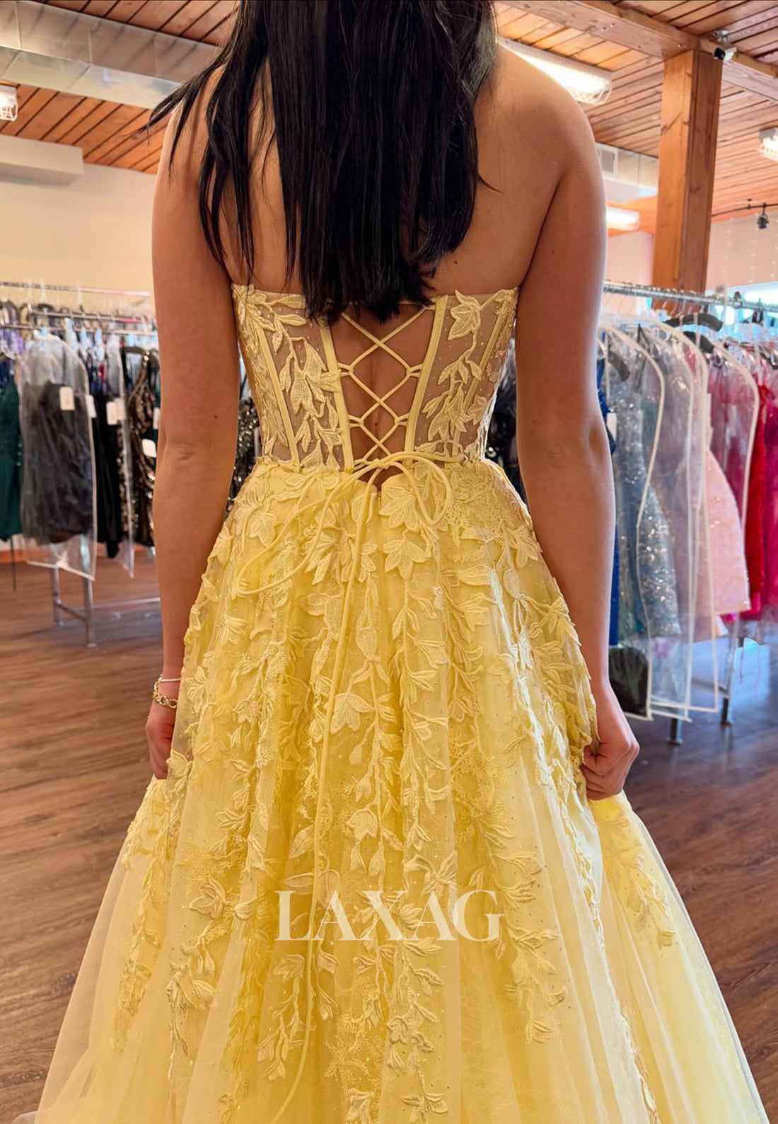 Sweetheart Sleeveless Pleated Tulle A-Line Prom Dress Off-Shoulder Beaded Lace Applique Party Gowns