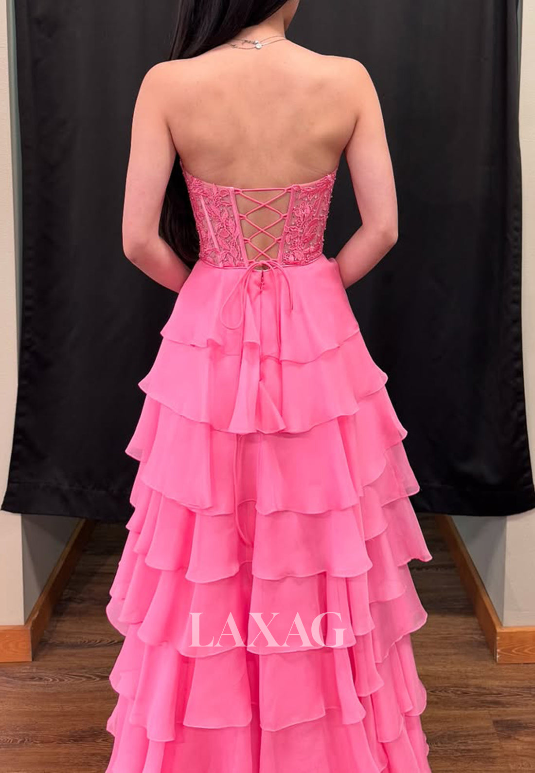 Off-Shoulder Sweetheart Sleeveless Party Gowns Applique Beaded Pleated Tiered Fitted Prom Dress
