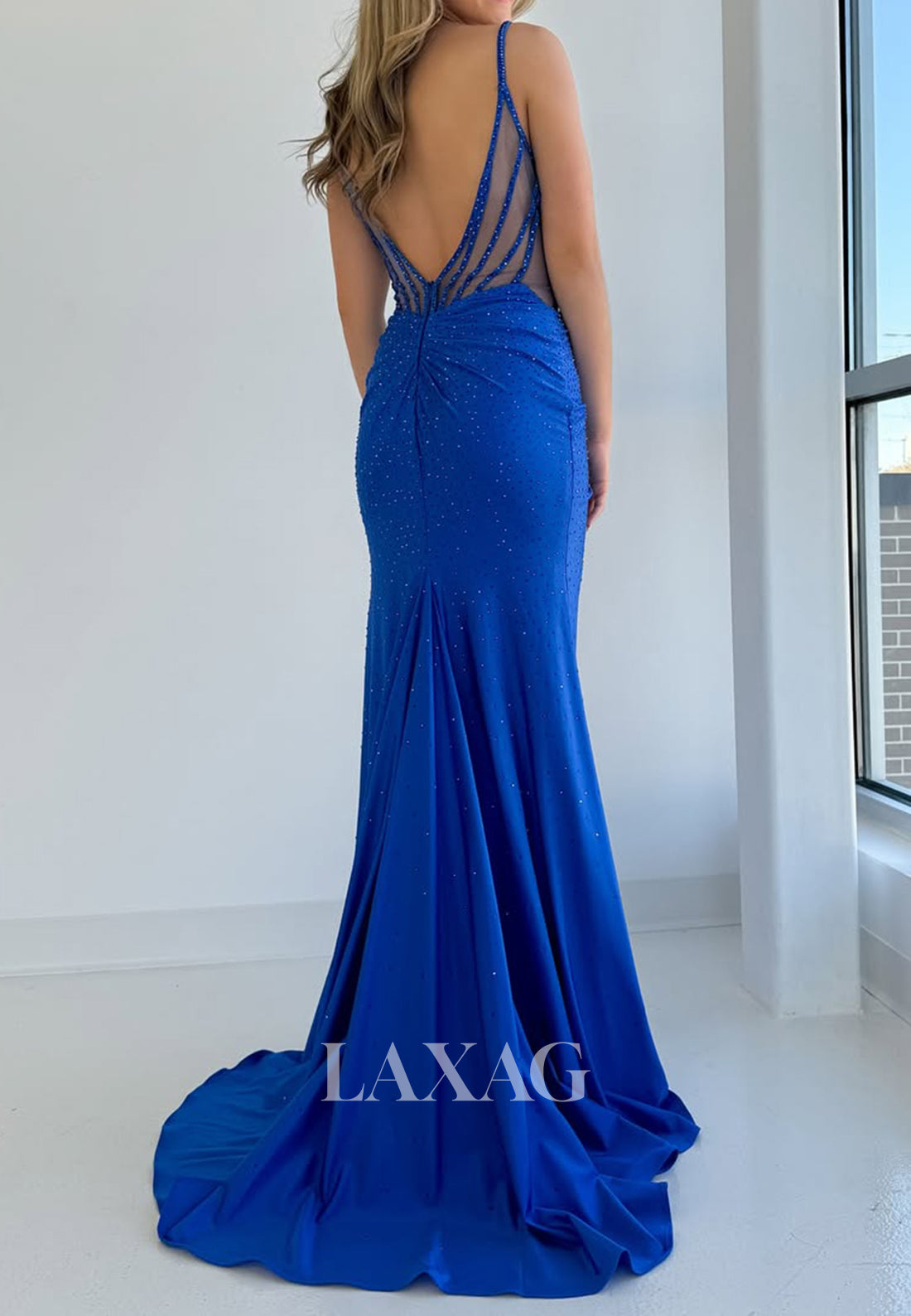 Sweetheart Spaghetti Straps Sleeveless Evening Gowns Beaded Pleated Satin Fitted Prom Dress