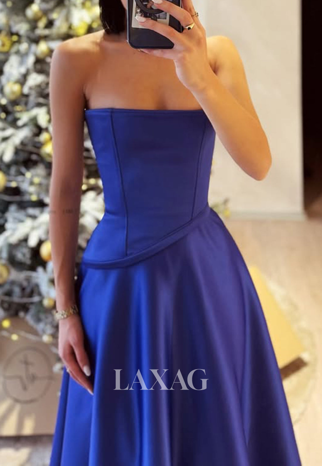 Simple Tube Top Sleeveless A-Line Prom Dress Off-Shoulder Pleated Satin Evening Gowns with Sweep Train
