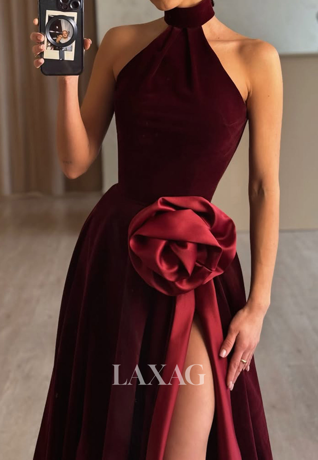 Halter-Neck Off-Shoulder Sleeveless A-Line Prom Dress Floral Embossed Pleated Party Gowns with High Slit