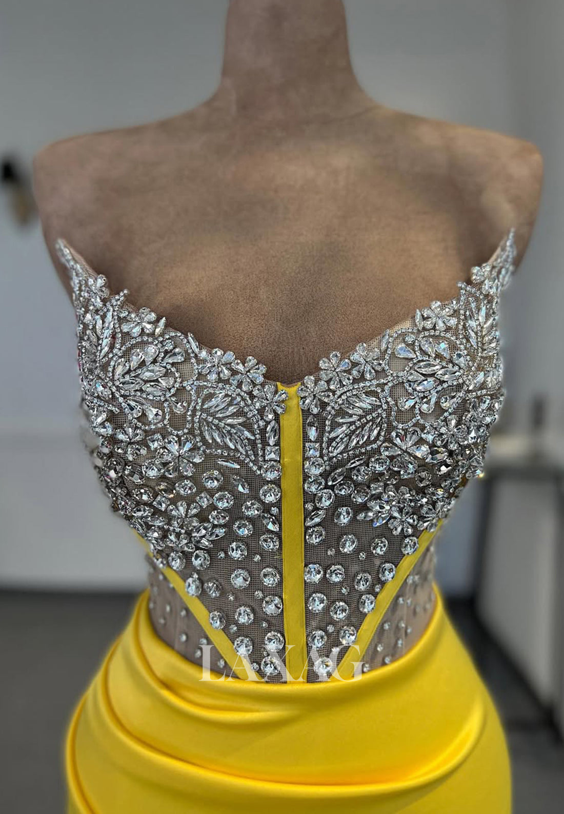 Off-Shoulder V-Neck Beaded Rhinestone Mermaid Prom Dress Sleeveless Pleated High Slit Formal Gowns