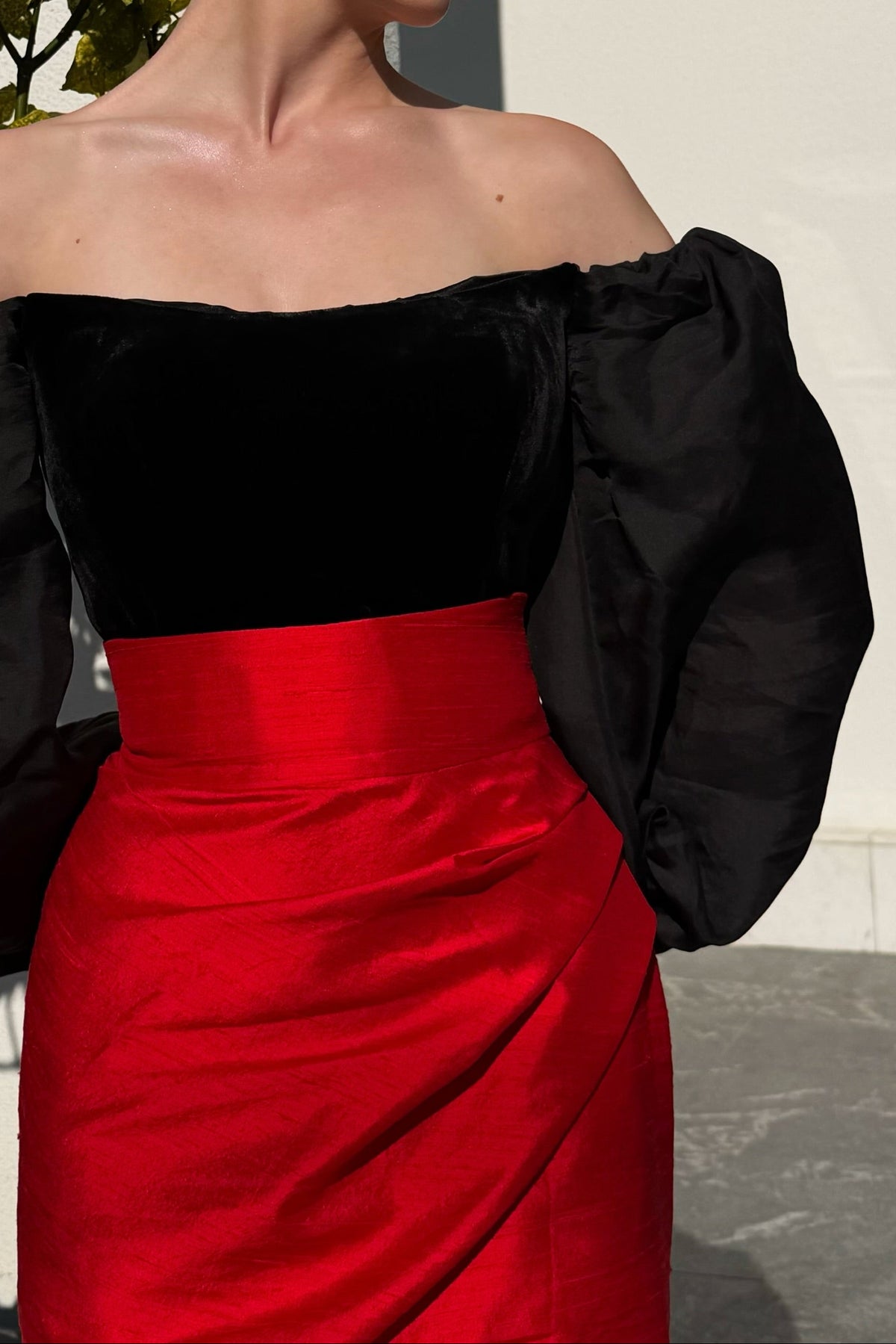 Off-the-Shoulder Puff Sleeve Flounce Midi Dress