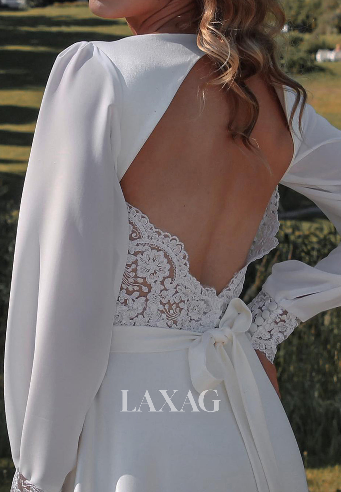 V-Neck Long-Sleeves Bride Gowns Lace Applique Pleated Satin A-Line Wedding Dress with Train