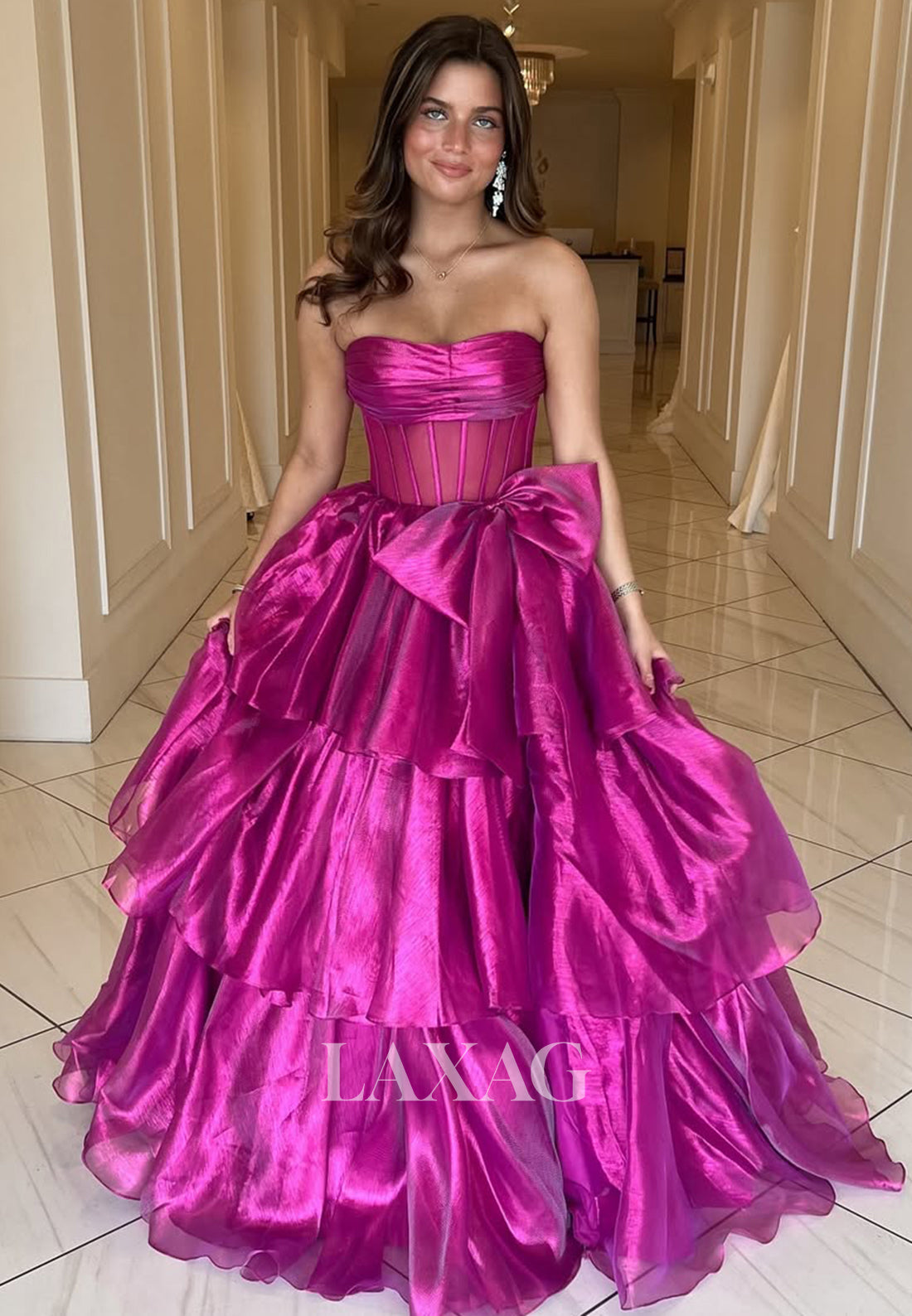 bella's prom dress plus size dresses Plus Size Red Halter A-Line Tulle Side Slit Prom with Beads Wondering where to get a designer prom dress? Sweetheart Off-Shoulder Sleeveless Tiered A-Line