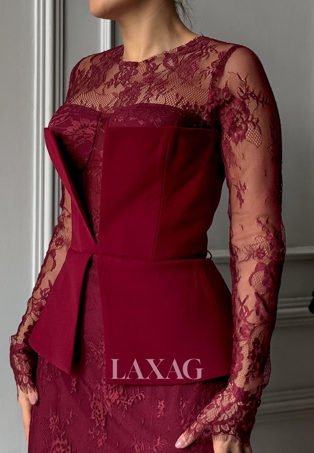 Scoop-Neck Long-Sleeves Floor-Length Formal Gowns Allover Lace Pleated Mermaid Evening Dress