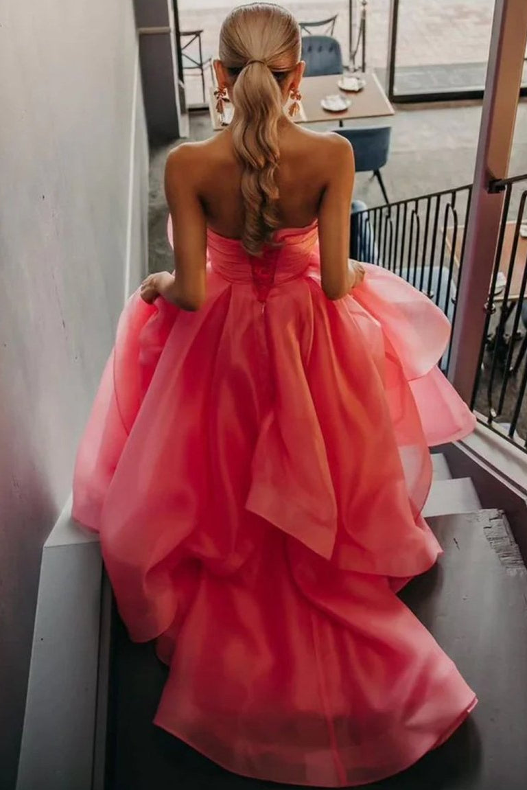A-Line Tube Top Strapless A-Line Prom Dress Sleeveless Pleated Tulle Tiered Party Gowns