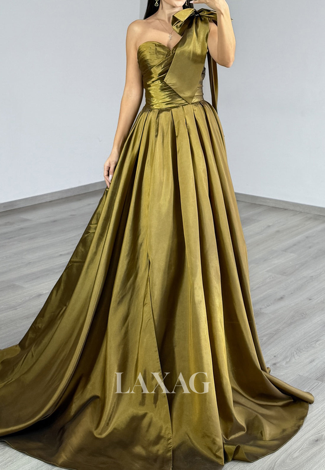 Sweetheart One-Bow-Strap Pleated Satin Formal Gowns Sleeveless A-Line Laxag Sweetheart One-Bow-Strap Pleated Satin Formal Gowns Sleeveless A-Line Laxag