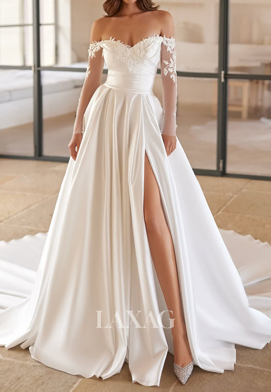 Sweetheart Applique Pleated Satin Bride Gowns Tulle-Long-Sleeves A-Lin Laxag Sweetheart Applique Pleated Satin Bride Gowns Tulle-Long-Sleeves A-Lin Laxag