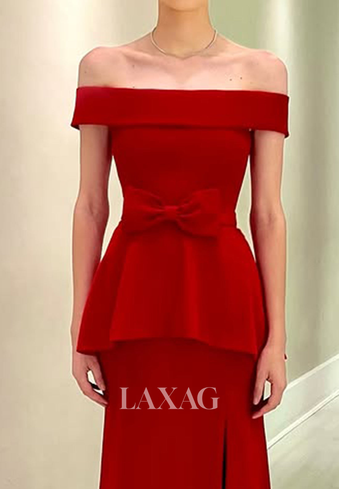 Tube Top Off-Shoulder Fitted Mother of the Bride Dress Pleated Floor-Length Cocktail Gowns with Bow