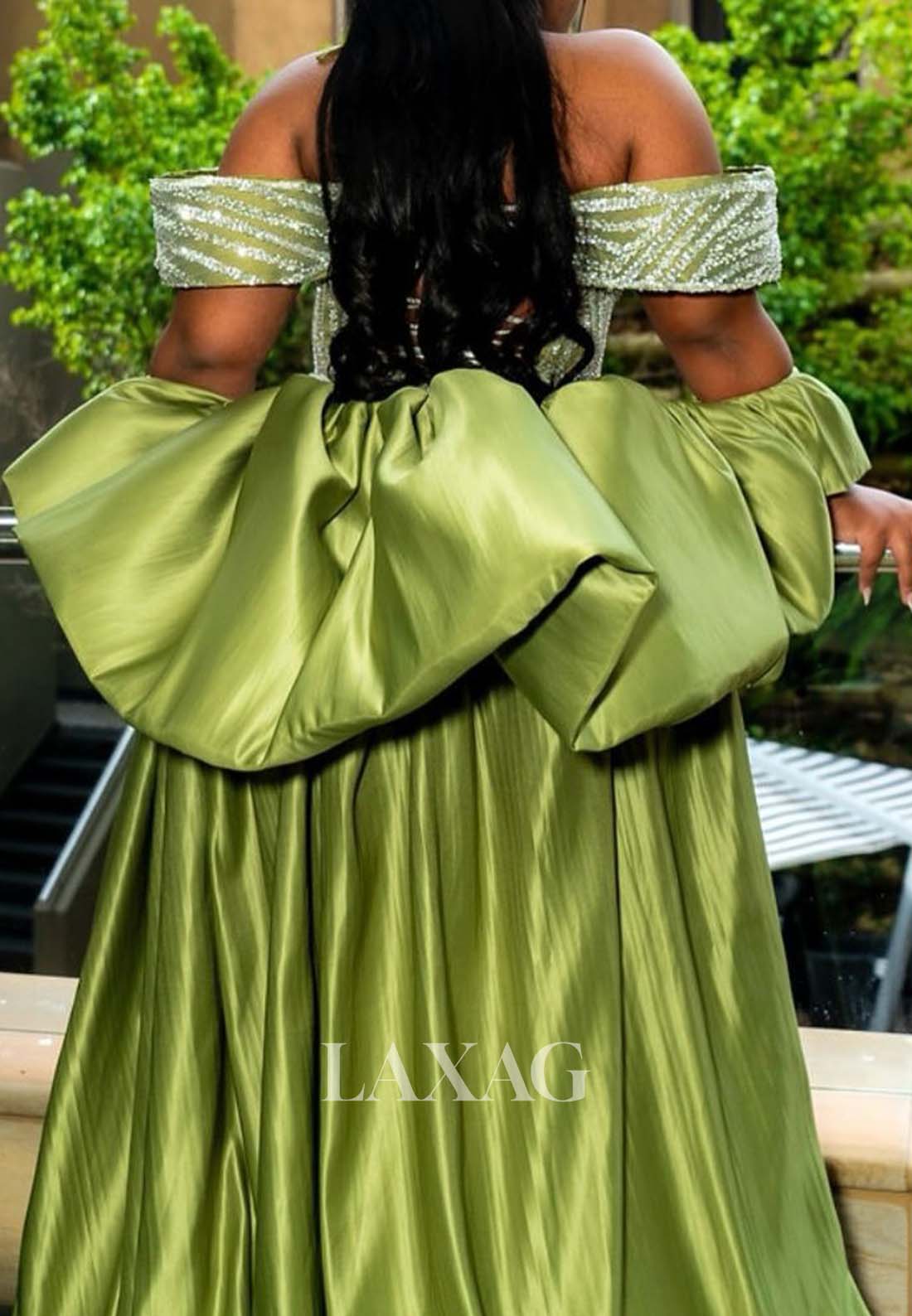 Halter-Sweetheart Beaded Sequined Party Gowns Off-Shoulder Sleeveless Pleated Mermaid Prom Dress