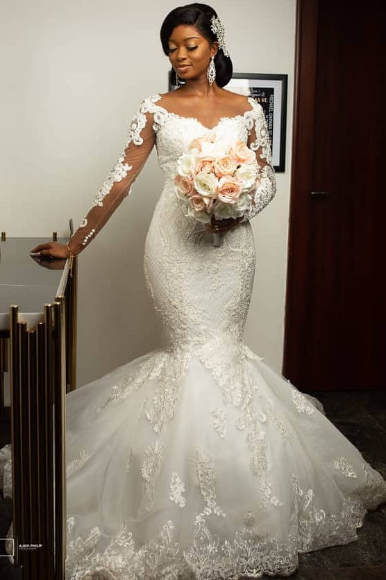 V-Neck Long-Sleeves Applique Tulle Pleated Trumpet Mermaid Wedding Dress