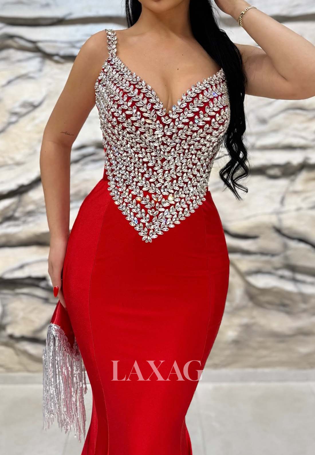 V-Neck Spaghetti Straps Sleeveless Beaded Evening Gowns Beaded Pleated Satin Mermaid Prom Dress