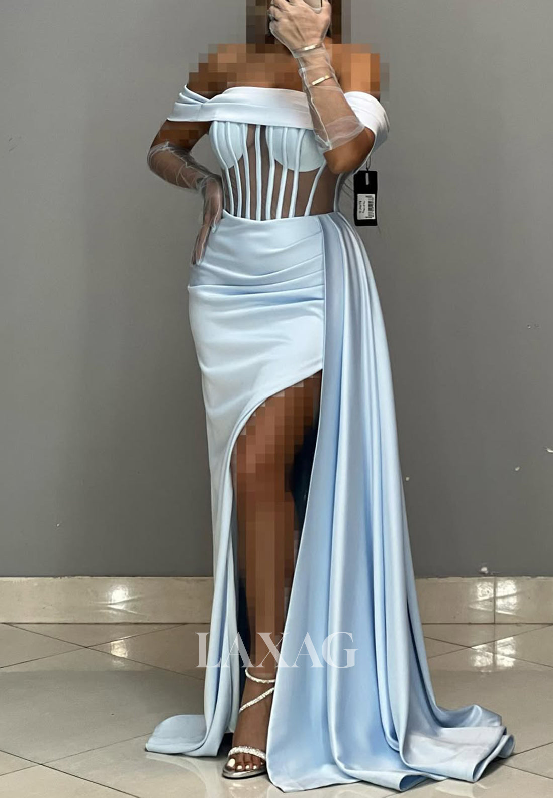 Tube Top Off-Shoulder Sleeveless Mermaid Prom Dress Pleated Satin Party Gowns with Tulle Gloves