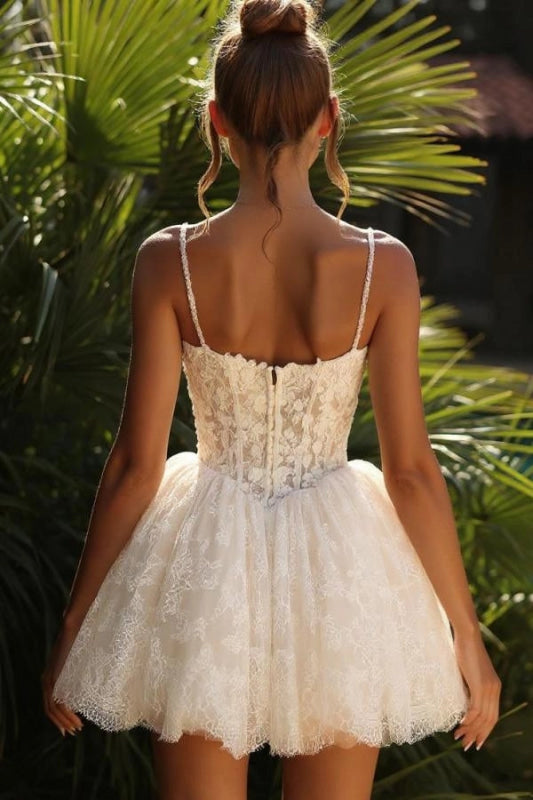 Sweetheart Spaghetti Straps Sleeveless Applique Tulle&Lace Short A-Line Wedding Dress